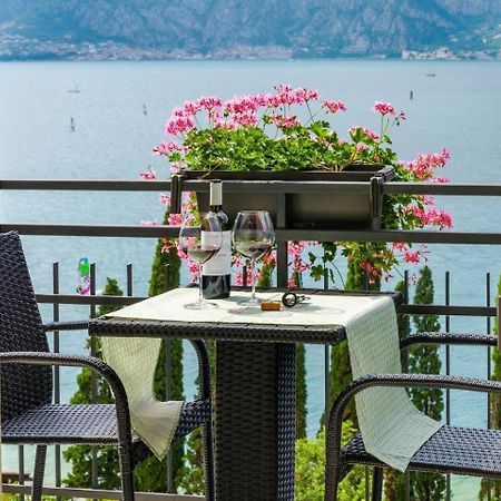 Finestra Sul Lago Malcesine Apt Riva Luaran gambar