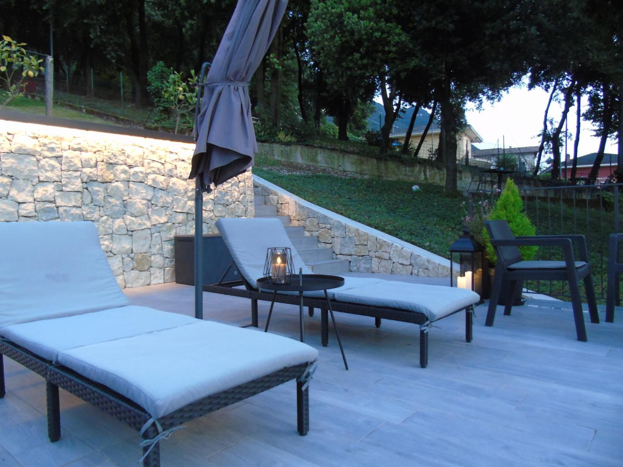 Finestra Sul Lago Malcesine Apt Riva Luaran gambar